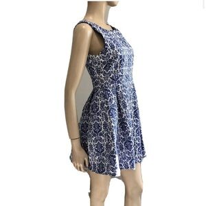 VALLEY Girl blue floral fit& Flare dress M/L